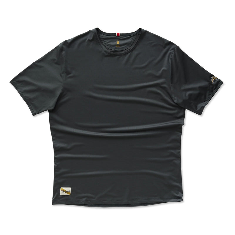 tracksmith-mens-twilight-tee-urban-charcoal_5